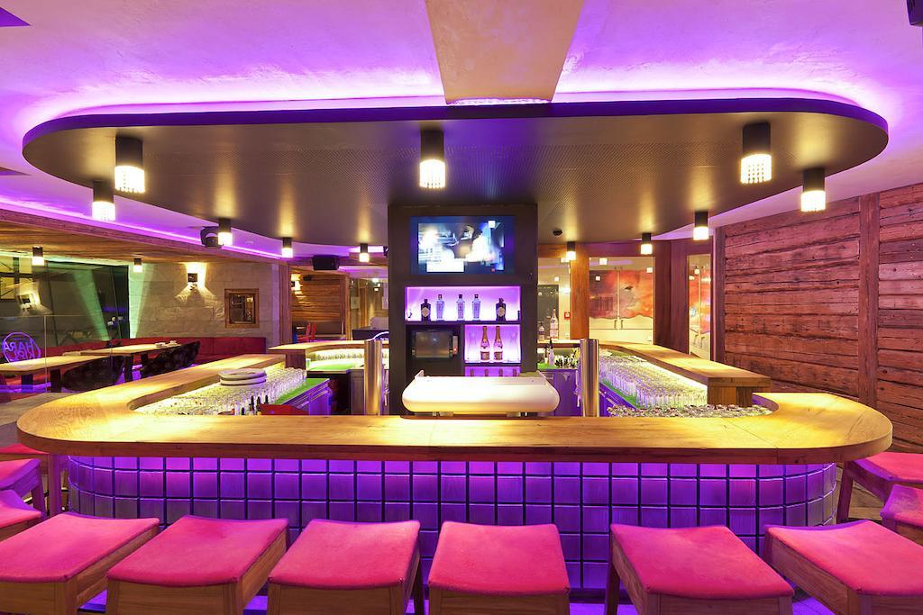 Harakiri Partyhouse Hotel Mayrhofen Exterior photo